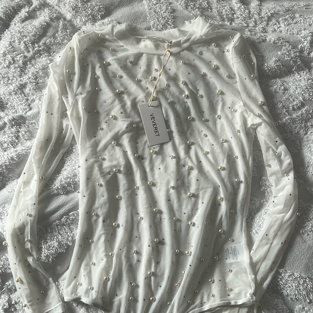 BNWT Pearl and rhinestone mesh bodysuit - size medium
